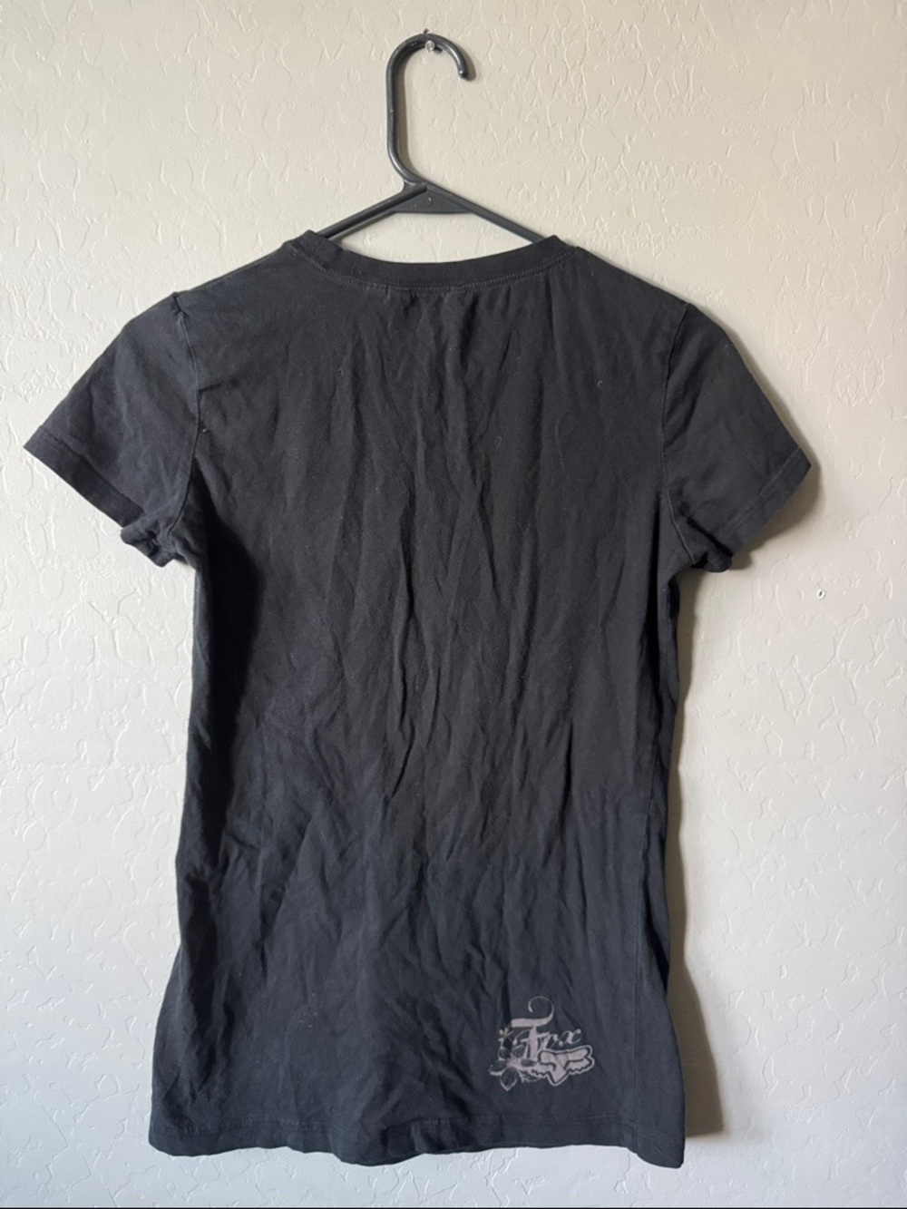 Fox Black Graphic Short-Sleeve Tee with Pink Blue Yellow Accents - Picture 5 of 6